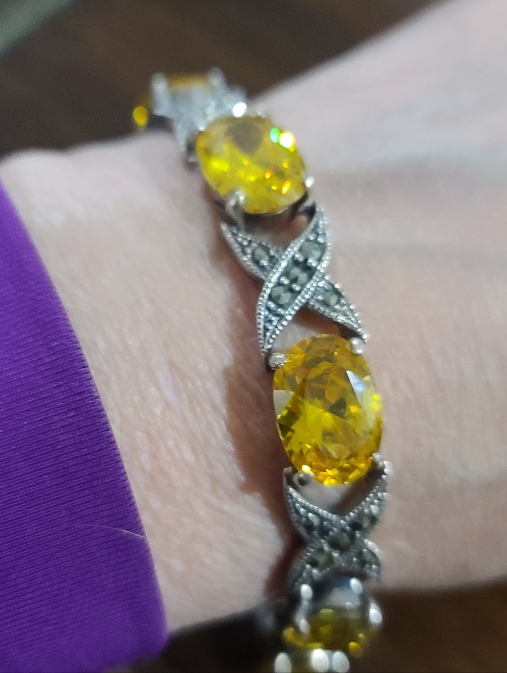 925 Sterling Silver Chunky X And O Citrine 8 Inch Bracelet